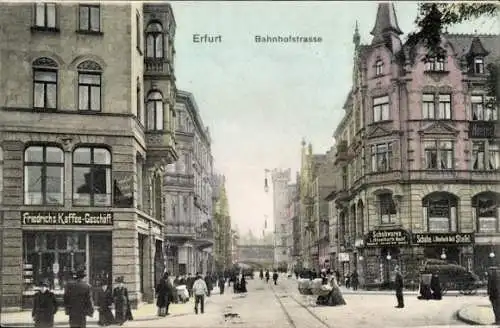 Ak Erfurt in Thüringen, Bahnhofstraße, Friedrich's Kaffee-Geschäft, Schuhwaren