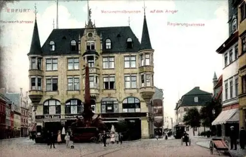 Ak Erfurt in Thüringen, Neuwerkstraße, Monumentalbrunnen auf dem Anger, Regierungsstraße