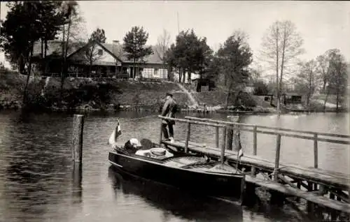 Foto Ak Kablow Ziegelei Zernsdorf Königs Wusterhausen in Brandenburg, Jugendherberge, Motorboot