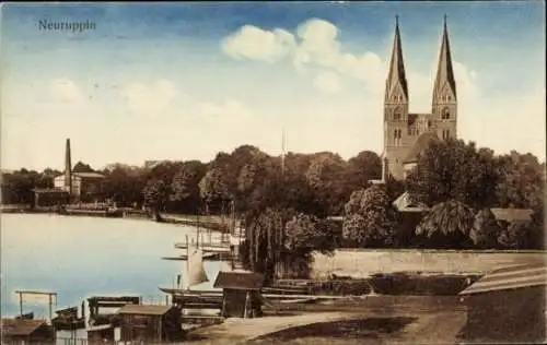 Ak Neuruppin in Brandenburg, Uferpartie mit Blick auf die Kirche