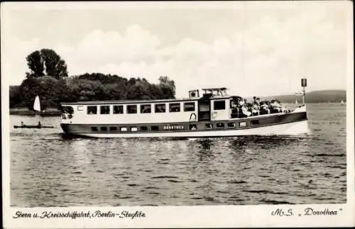 Ak Berlin Steglitz, Stern- und Kreisschifffahrt, M. S. Dorothea