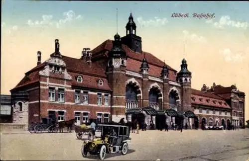 Ak Hansestadt Lübeck, Bahnhof, Automobil