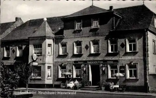 Ak Neuhäusel im Westerwald, Gasthaus Pension Fries