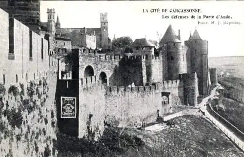 Ak Carcassonne Aude, Die Verteidigungsanlagen der Porte d’Aude