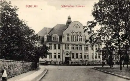 Ak Bolesławiec Bunzlau Schlesien, Städtisches Lyzeum