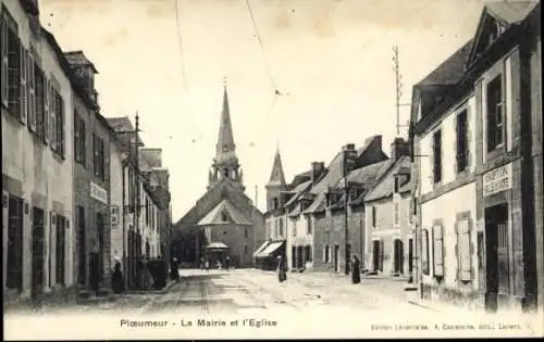 Ak Ploemeur Morbihan, Rathaus, Kirche