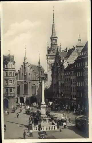 Ak München, Marienplatz, altes Rathaus, Säule
