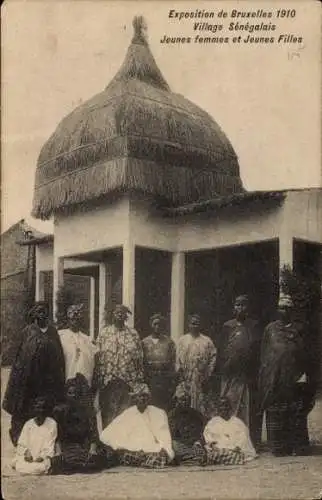 Ak Bruxelles Brüssel, Expo 1910, Village Sénégalais, Jeunes femmes et jeunes filles