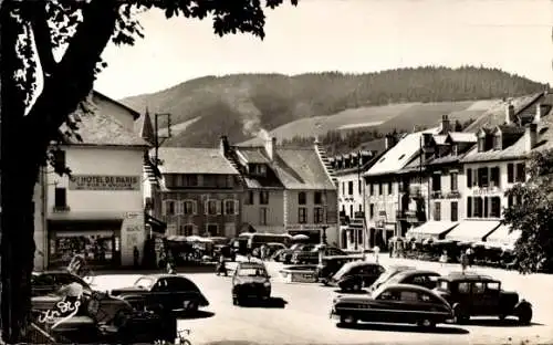 Ak Villard de Lans Isère, Place de la Liberation