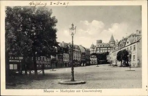 Ak Mayen in der Eifel, Marktplatz mit Genovevaburg