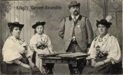 Ak Krügl's Concert-Ensemble, Personen in Trachten