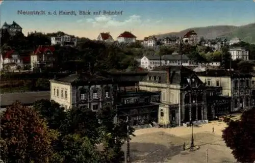 Ak Neustadt an der Haardt Neustadt an der Weinstraße, Partie am Bahnhof