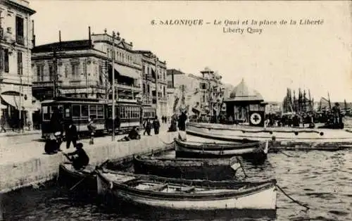 Ak Saloniki Griechenland, Hafen, Freiheitsplatz, Straßenbahn