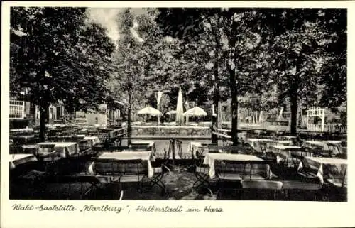 Ak Halberstadt am Harz, Wald-Gaststätte Wartburg, Terrasse