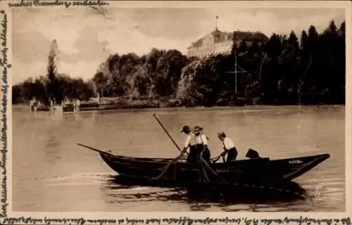 Ak Insel Mainau im Bodensee, Fischer beim Netzeinholen, Schloss