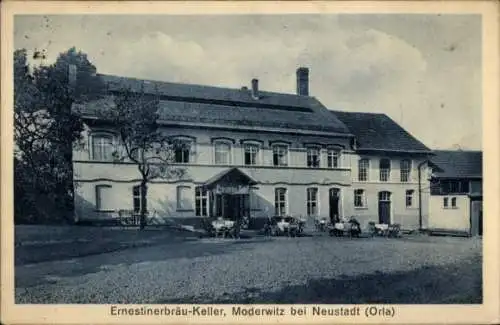 Ak Moderwitz Neustadt an der Orla, Ernestinerbräu Keller