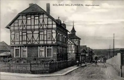 Ak Bad Salzungen im Wartburgkreis, Sophienstraße, Fachwerkhäuser