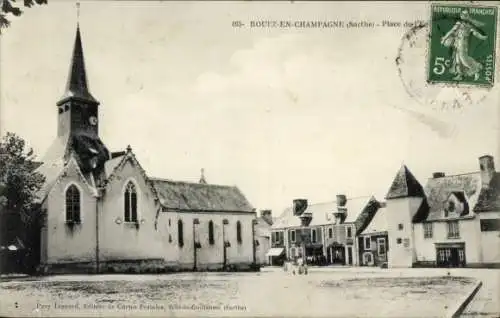 Ak Rouez-en-Champagne Sarthe, Place de l’Eglise, Kirche