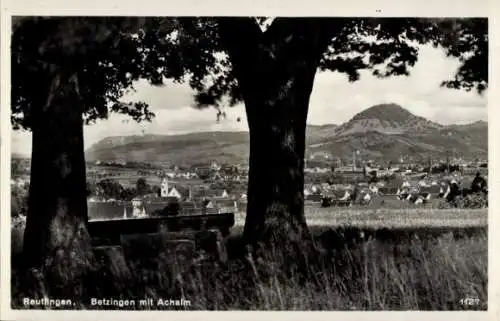 Ak Betzingen Reutlingen Baden Württemberg, Gesamtansicht mit Achalm