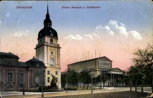 Ak Darmstadt in Hessen, neues Museum, Hoftheater
