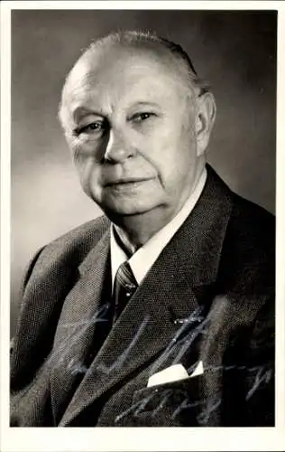 Ak Politiker Heinrich Hellwege, Ehemaliger Ministerpräsident von Niedersachsen, Portrait, Autogramm
