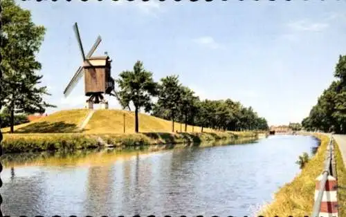 Ak Belgien, Kanal in Flandern, Windmühle