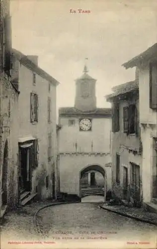 Ak Cordes Tarn, tour de l'Horloge, Vue prise de la Grand Rue