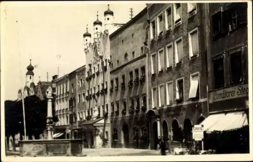 Foto Ak Burghausen an der Salzach Oberbayern, Häuserfassade, Konditorei