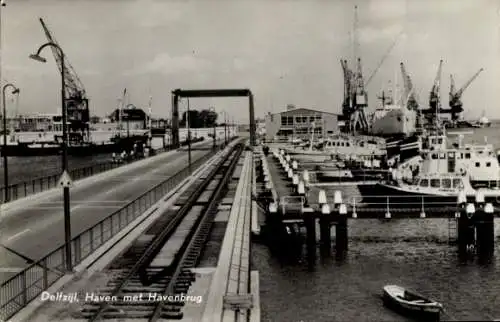Ak Delfzijl Groningen, Hafen mit Hafenbrücke