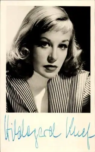 Foto Ak Schauspielerin und Sängerin Hildegard Knef, Portrait, Autogramm