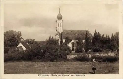 Ak Dresden Hosterwitz, Pfarrkirche Maria am Wasser, Mädchen auf Wiese