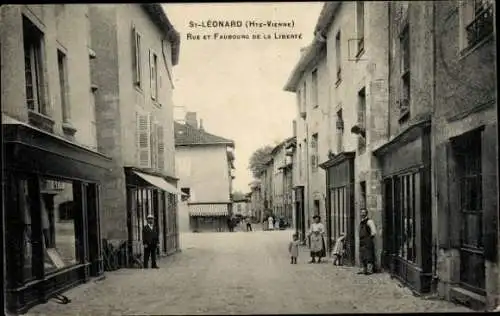 Ak Saint Léonard de Noblat Haute Vienne, Rue, Faubourg de la Liberté