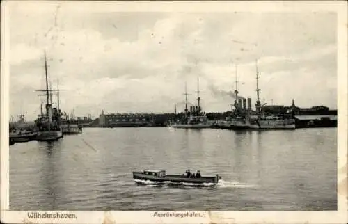 Ak Wilhelmshaven an der Nordsee, Ausrüstungshafen, Kriegsschiffe