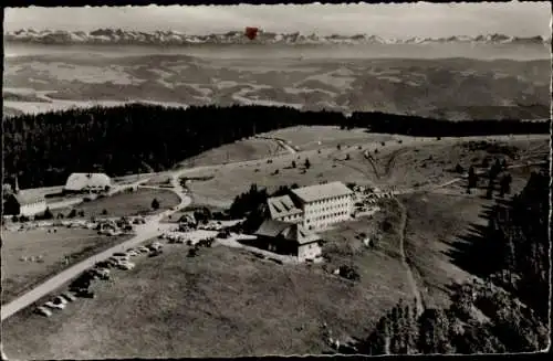 Ak Waldkirch im Breisgau Schwarzwald, Berghotel Kandel, Luftaufnahme