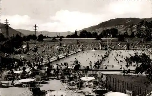 Ak Haslach im Kinzigtal Schwarzwald, Städtisches Schwimmbad