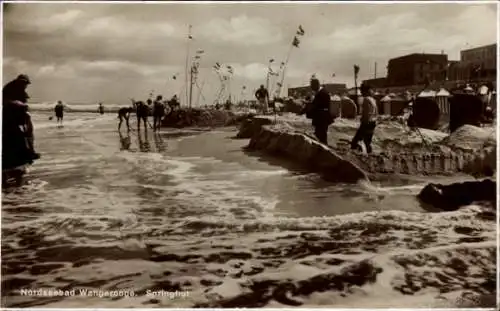 Ak Nordseebad Wangerooge in Ostfriesland, Springflut am Strand