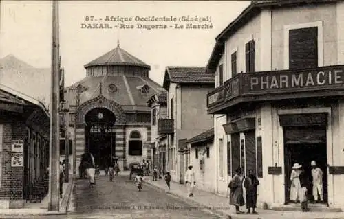 Ak Dakar Senegal, Rue Dagorne, Markt, Apotheke