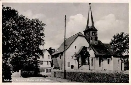 Ak Miehlen im Taunus, Kirche, Pfarrhaus