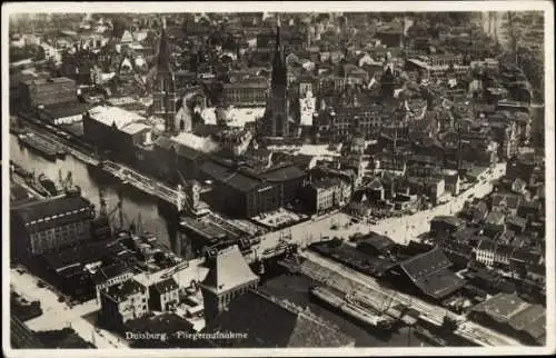 Ak Duisburg im Ruhrgebiet, Fliegeraufnahme der Stadt