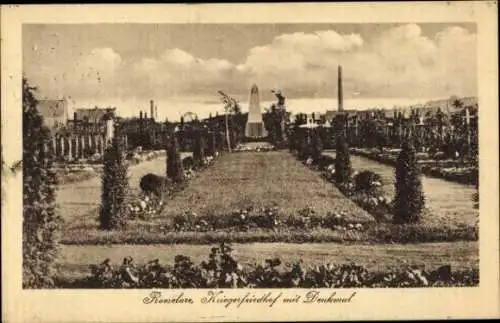 Ak Roeselare Roeselaere Rousselare Roulers Westflandern, Kriegerfriedhof mit Denkmal