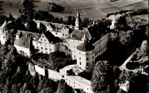 Ak Langenburg in Baden Württemberg, Schloss, Fliegeraufnahme