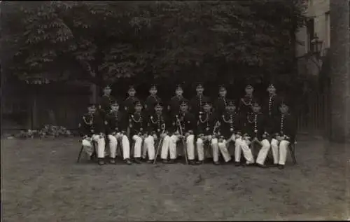 Foto Ak Deutsche Soldaten in Uniformen, Oberjäger-Komp.