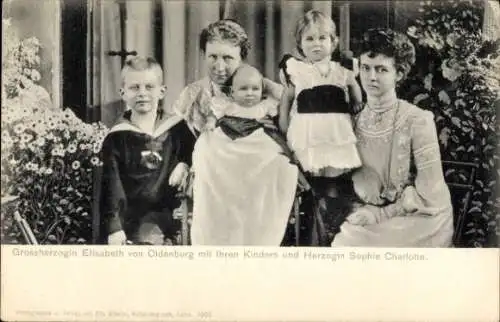 Ak Großherzogin Elisabeth von Oldenburg mit Kindern und Herzogin Sophie Charlotte