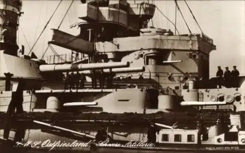 Ak Deutsches Kriegsschiff, SMS Ostfriesland, Schwere Artillerie, Kaiserliche Marine