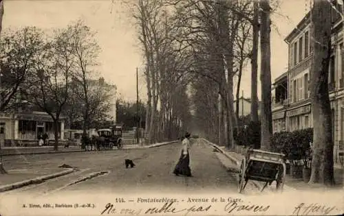 Ak Fontainebleau Seine et Marne, Avenue de la Gare