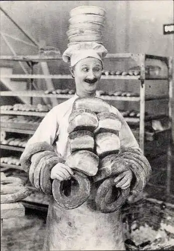 Ak Schauspieler Ben Turpin, "Schieler", als Bäcker, Brot