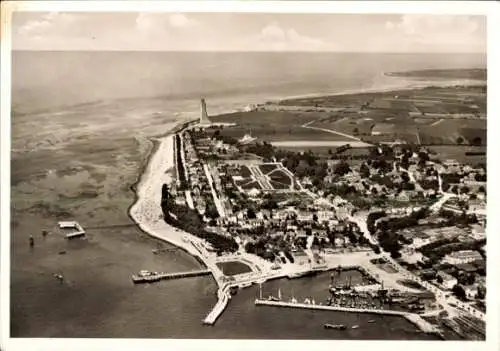 Ak Ostseebad Laboe, Fliegeraufnahme, Marine-Ehrenmal