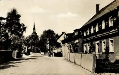 Ak Burkau in Sachsen, Straßenpartie, Kirche