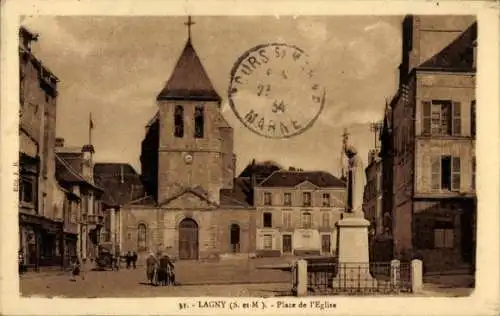 Ak Lagny Seine et Marne, Place de l’Eglise