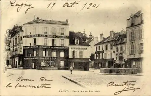 Ak Lagny Seine et Marne, Place de la Fontaine